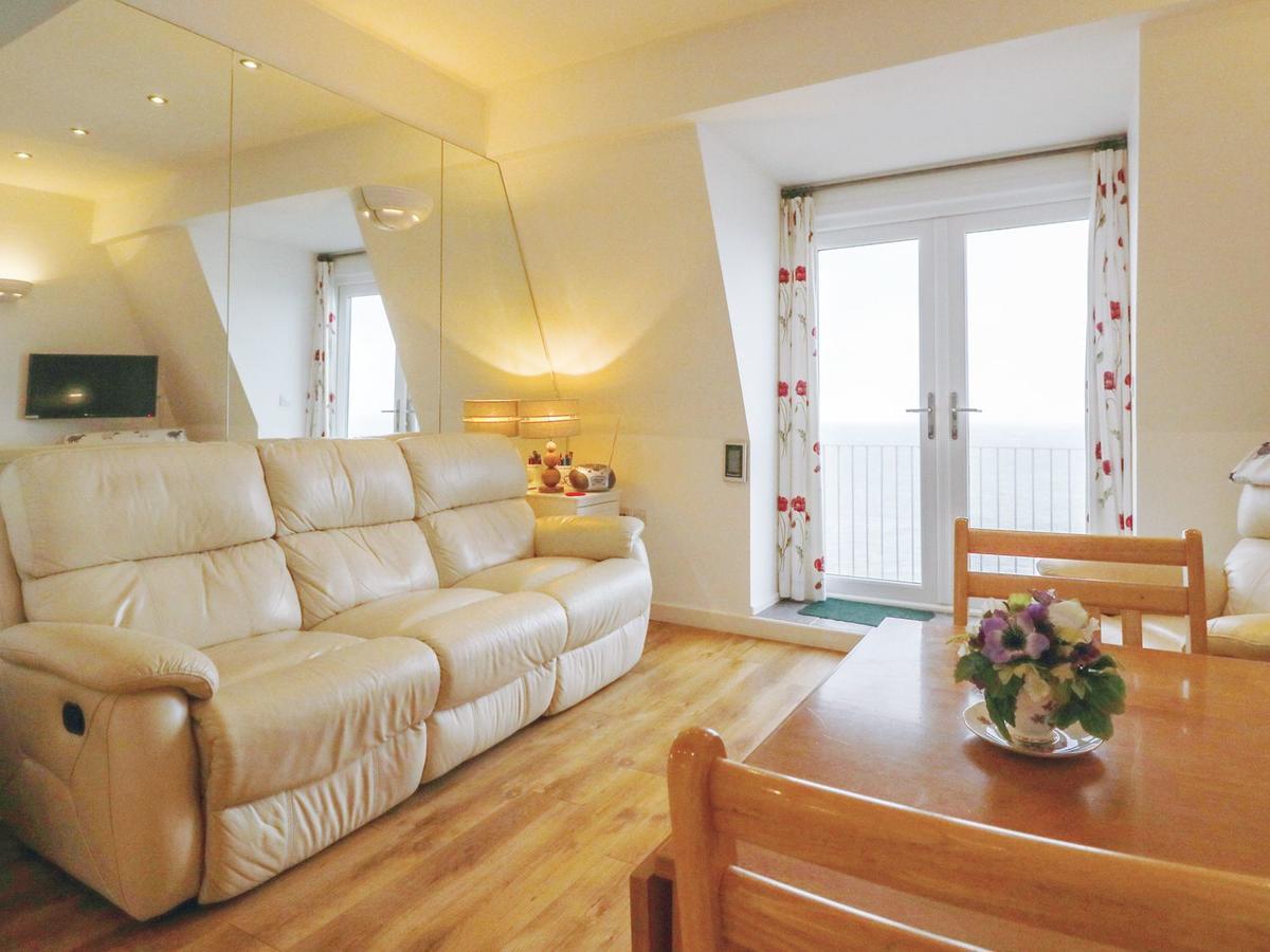 10 Oceanside Apartment Илфракомб Екстериор снимка